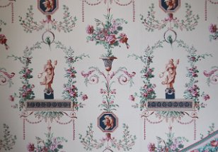 IMG_1497 wallpaper pattern, Central Passage Stair case, Mount Vernon, VA